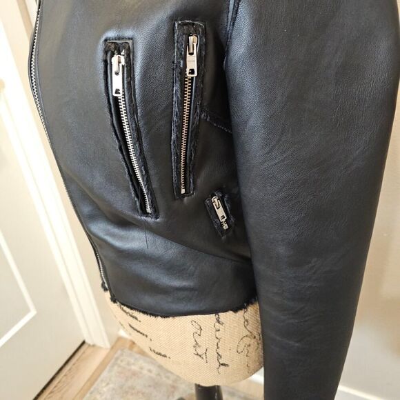 NWOT Vigoss Women's Black Moto Zipper Jacket - Picture 4 of 12